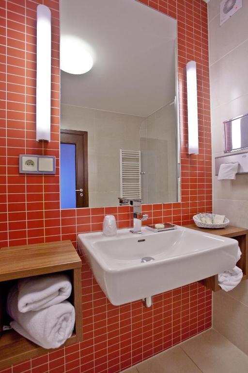 Golden Fish Apartmany Xia Plzeň Habitación foto
